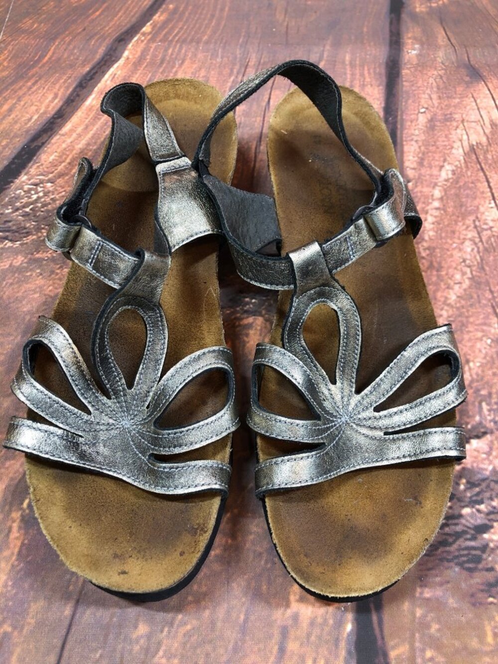 Naot Womens 41/ 10 Rachel Antique Gold Metallic Leather Wedge Sandals